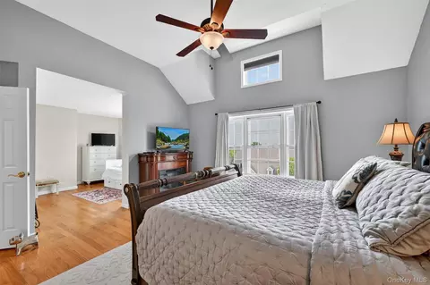 Bedroom - 3 Pinehurst Cir, Monroe, NY 10950 photo 2 of 6