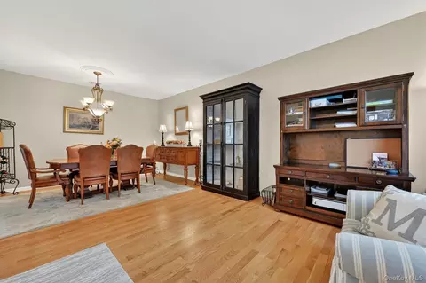 Dining - 3 Pinehurst Cir, Monroe, NY 10950 photo 3 of 6