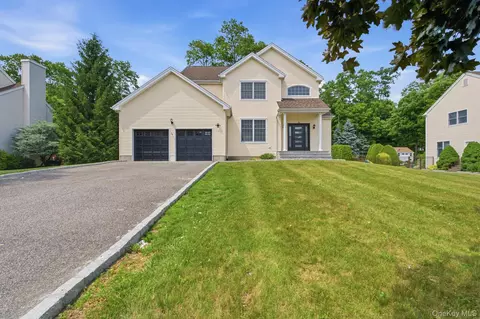 28 Hynard Pl, Baldwin Place, NY 10505