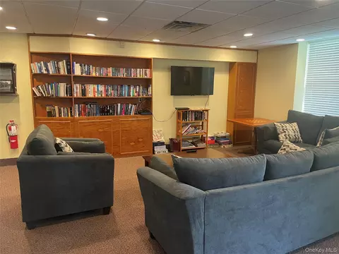 Other - 9 Edinburgh Dr #9, Peekskill, NY 10566 photo 5 of 8