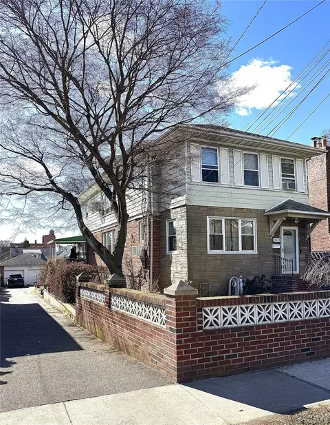 14638 Bayside Ave, Flushing, NY 11354