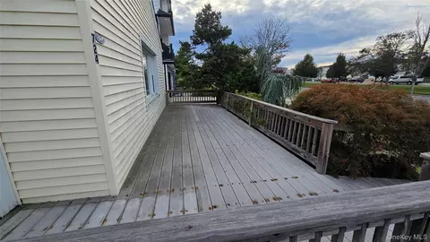 Other - 724 E Park Ave, Long Beach, NY 11561 photo 7 of 8