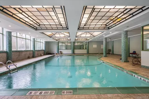 59-30 108 St #5C, New York, NY 11368