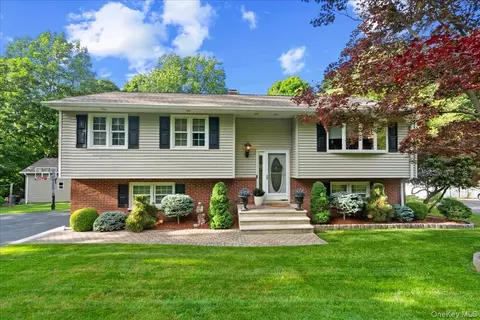 134 Linden Ln, Monroe, NY 10950