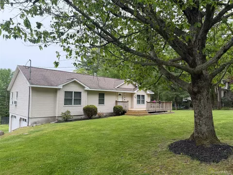 1181 Sackett Lake Rd, Forestburgh, NY 12777