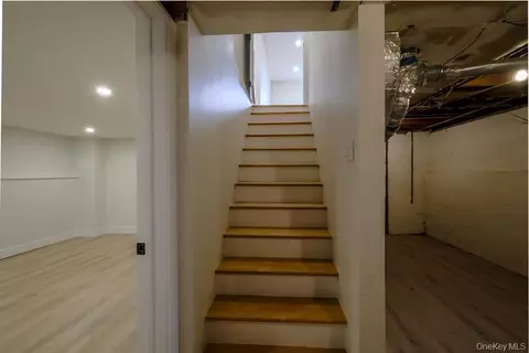 Entry Way - 1011 Parkway Pl, Peekskill, NY 10566 photo 3 of 3