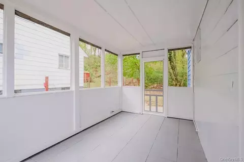 Exterior - 1011 Parkway Pl, Peekskill, NY 10566 photo 2 of 12