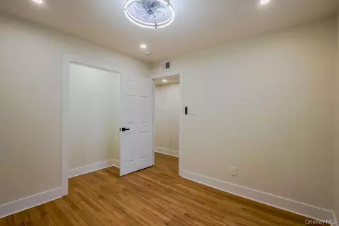 Bedroom - 1011 Parkway Pl, Peekskill, NY 10566 photo 3 of 4