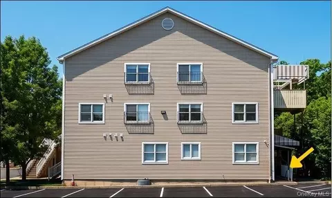 2 Zlotchev Way #112, Kiryas Joel, NY 10950
