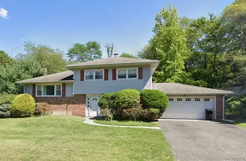 20 Dorothy Dr, Ramapo, NY 10977