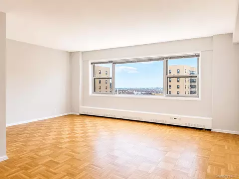4 Fordham Hill Oval #14G, New York, NY 10468