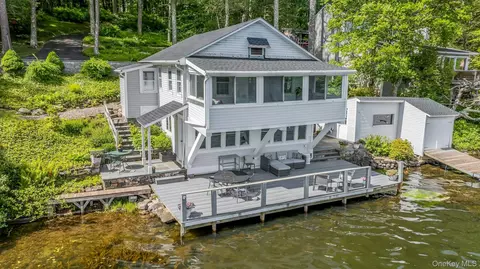 37 Knapp Rd, Lewisboro, NY 10590