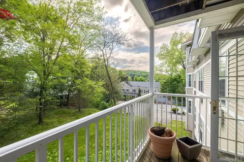 Exterior - 206 Sutton Dr, Mount Kisco, NY 10549 photo 3 of 3