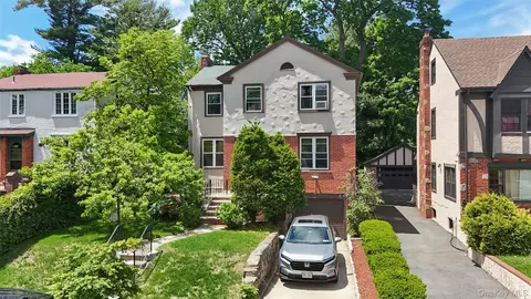 156 Forster Ave, Mount Vernon, NY 10552