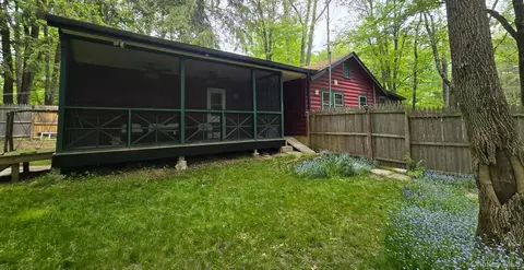 26 Ballard St, Bethel, NY 12762
