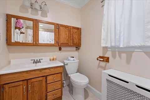 Bath - 51 Marvin St, Patchogue, NY 11772 photo 1 of 1