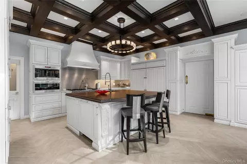 Kitchen - 23 Pheasant Dr, Rye, NY 10580 photo 2 of 3