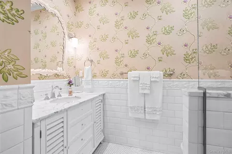 Bath - 23 Pheasant Dr, Rye, NY 10580 photo 1 of 3