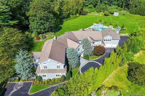 23 Pheasant Dr, Rye, NY 10580