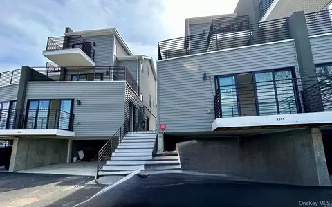 8605 Beach Channel Dr, Far Rockaway, NY 11693