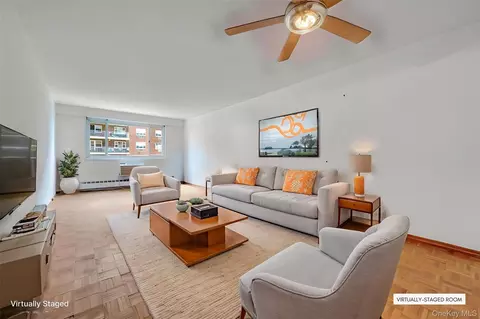 39-65 52nd St #7H, New York, NY 11377