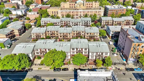 827 E 161st St #B, New York, NY 10459