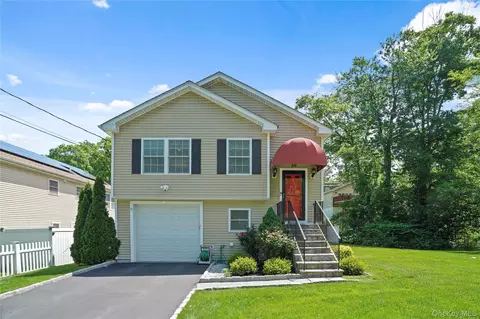 50 Sears Ave, Greenburgh, NY 10523