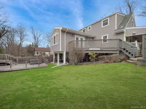 35 Hillside Ave, Ramapo, NY 10901