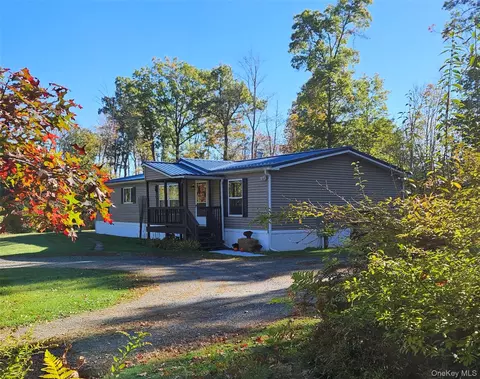 7851 State Route 52, Tusten, NY 12764