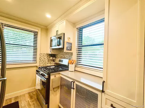 Kitchen - 17-76 166 St #FL -2, Whitestone, NY 11357 photo 2 of 2