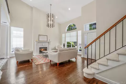 Living - 15 Hamlet Dr, Commack, NY 11725 photo 3 of 4