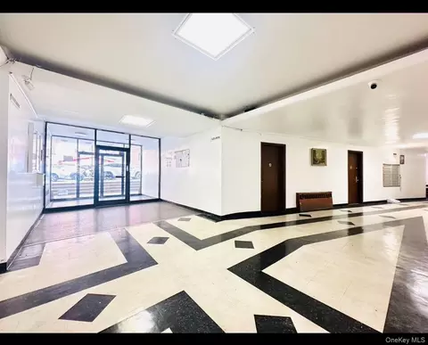 140-65 Beech Ave #4H, Flushing, NY 11355 photo 4