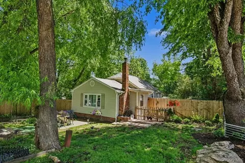 Exterior - 4 Jerome Dr, Patterson, NY 12563 photo 2 of 7