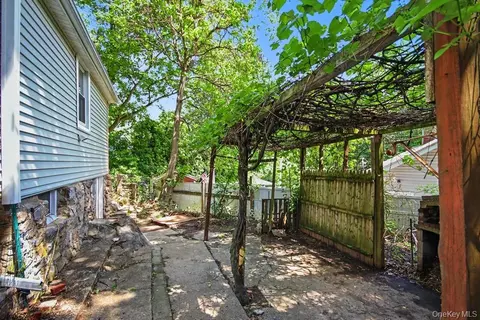 Exterior - 4 Jerome Dr, Patterson, NY 12563 photo 6 of 7