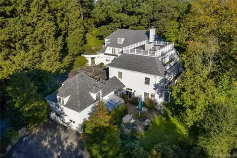3 Israel Townsend Hl, North Castle, NY 10504