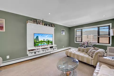 Other - 1209 E Broadway #D23, Hewlett, NY 11557 photo 3 of 4