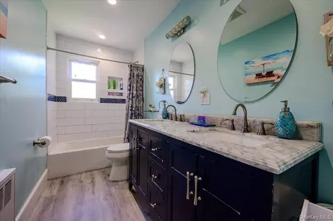 Bath - 120 Sutton Dr, Plainview, NY 11803 photo 1 of 2