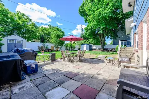 Other - 120 Sutton Dr, Plainview, NY 11803 photo 5 of 8