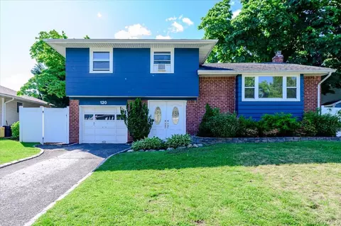 Exterior - 120 Sutton Dr, Plainview, NY 11803 photo 1 of 3