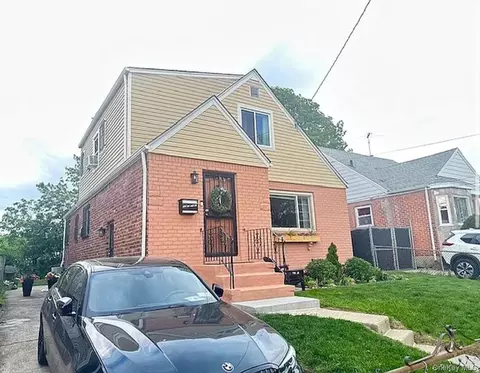 145-11 177th St, Jamaica, NY 11434