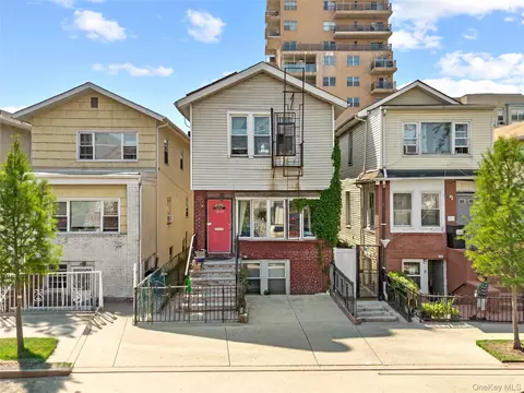 3050 Brighton 7th St, Brooklyn, NY 11235