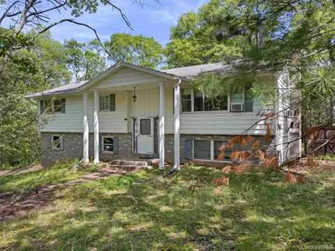 1079 Josephs Blvd, Saugerties, NY 12477