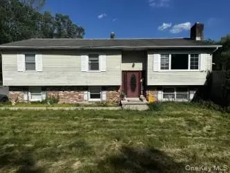 1425 State Route 32, Wallkill, NY 12589