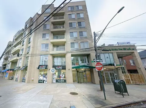 81-15 Queens Blvd #4J, New York, NY 11373