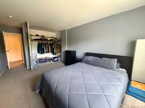 Bedroom - 1 Lakeview Dr #4-0, Peekskill, NY 10566 photo 1 of 3