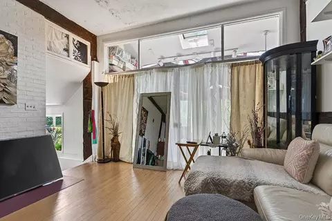 Other - 51 Pinesbridge Rd, New Castle, NY 10562 photo 3 of 6