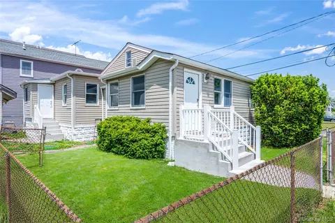 161 Baisley Ave, East Rockaway, NY 11518