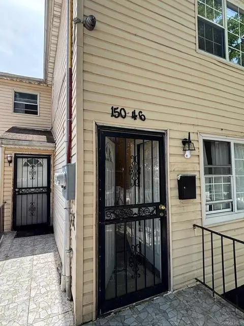 150-46 Shore Ave, Jamaica, NY 11433