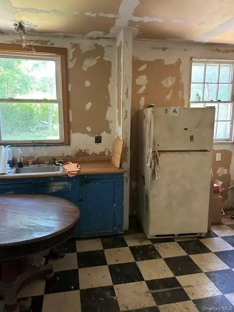 Kitchen - 237 Spring St, Ossining, NY 10562 photo 1 of 3