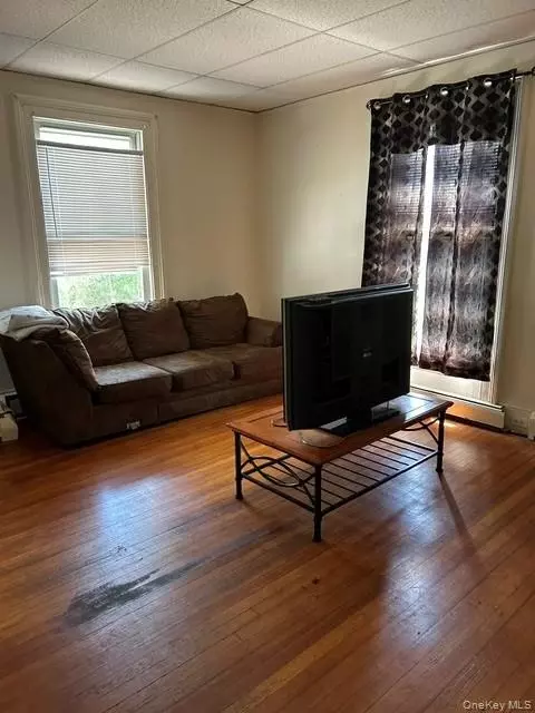 Living - 237 Spring St, Ossining, NY 10562 photo 1 of 2